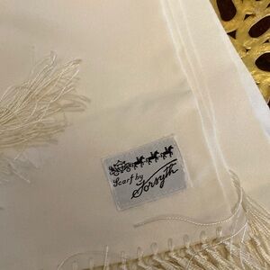 Elegant Monogrammed Scarf W Tassel